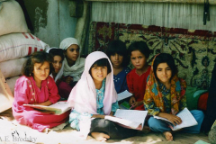 Girls-on-porch-school-002